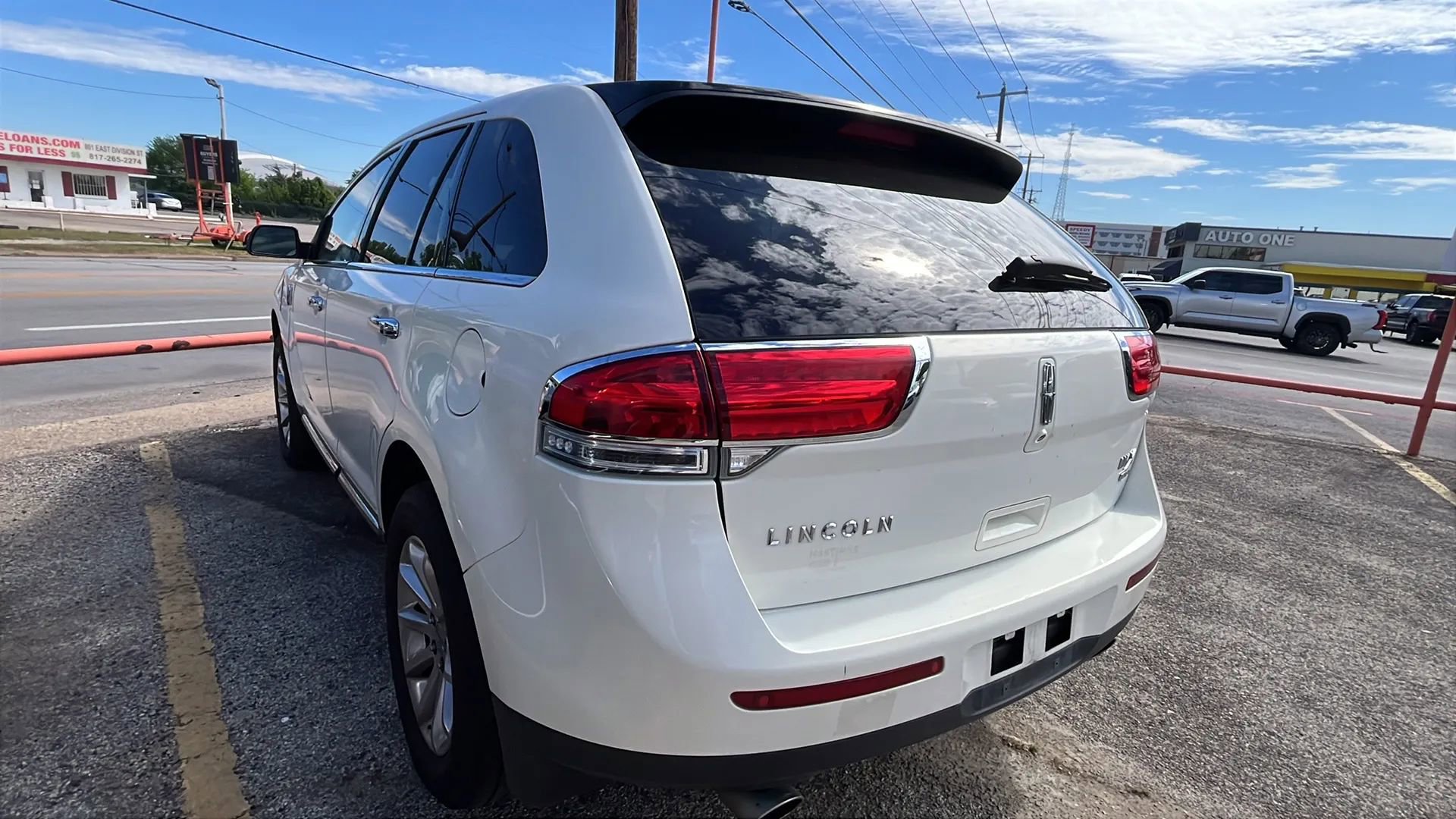 Used 2013 Lincoln MKX AWD image 8