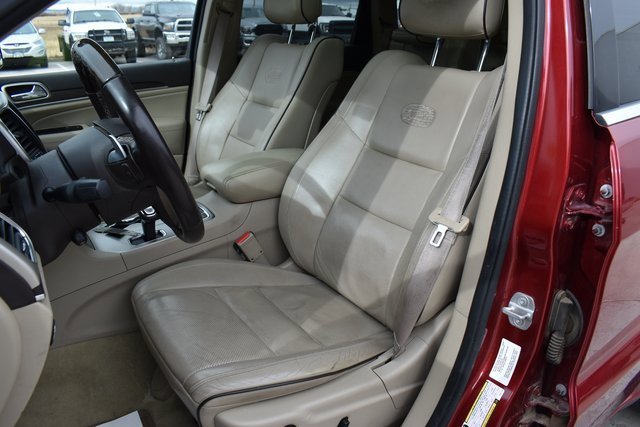 Used 2014 Jeep Grand Cherokee Overland image 14