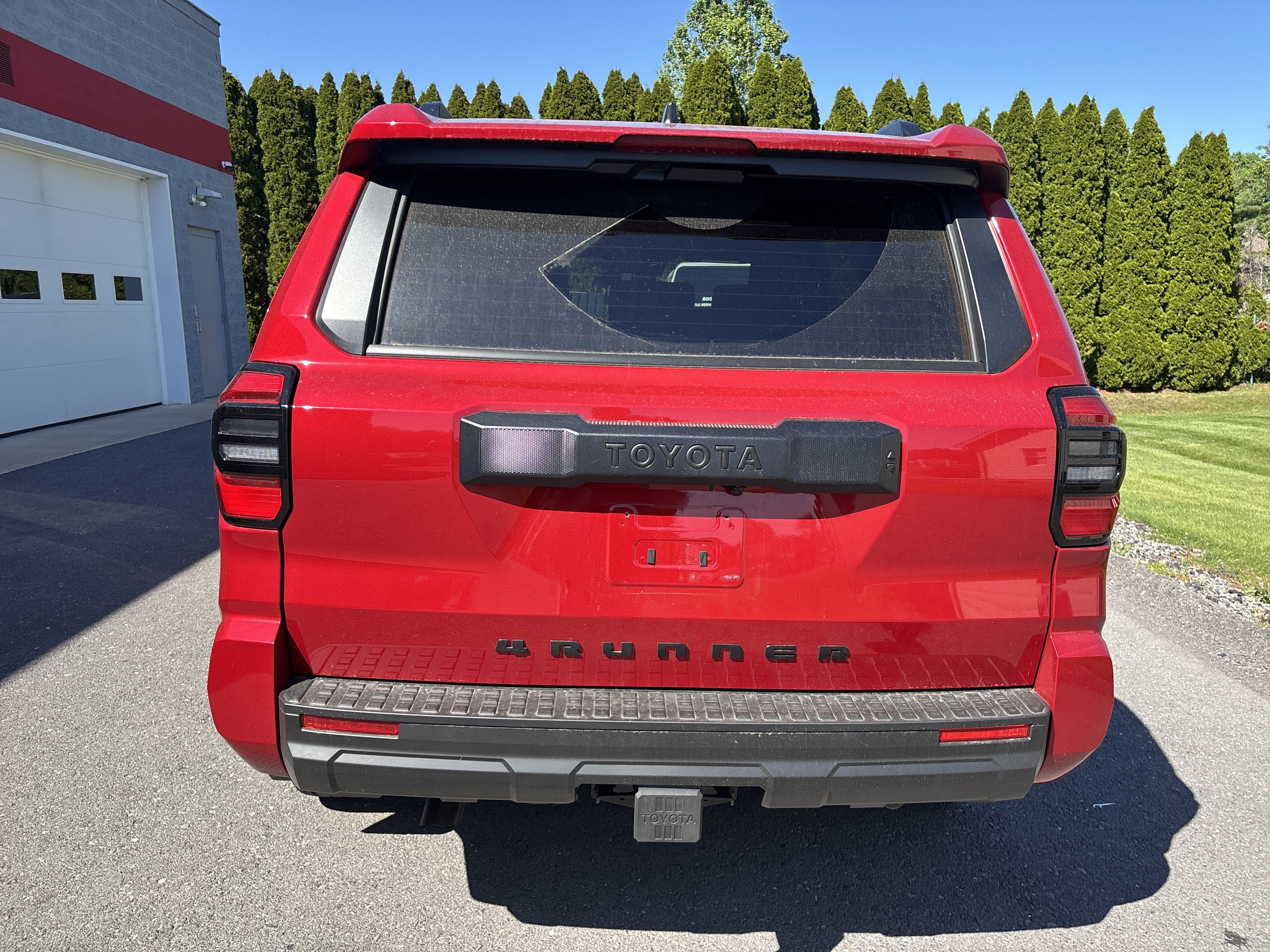 Certified 2026 Toyota 4Runner SR5 AWD/4WD image 4