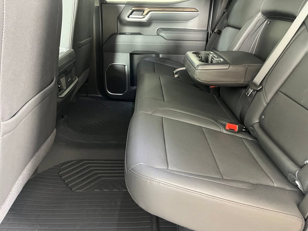 New 2026 Chevrolet Silverado 1500 LT w/ All Star Edition Plus AWD/4WD image 17