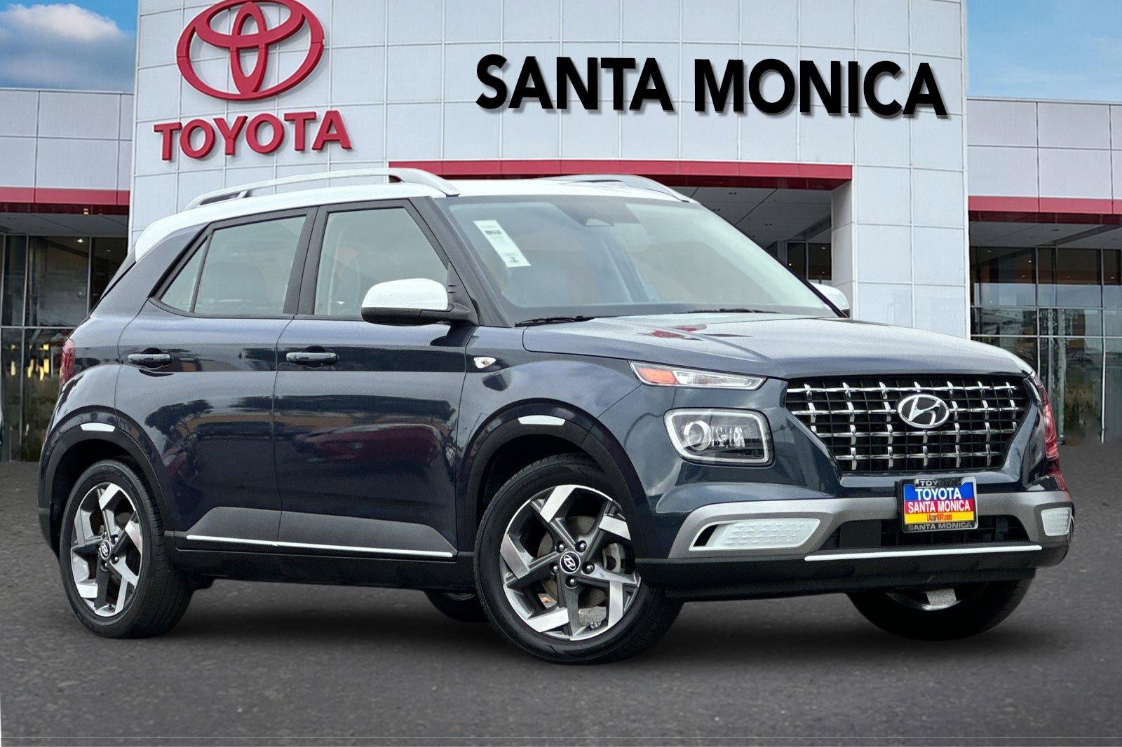 Used 2023 Hyundai Venue Limited