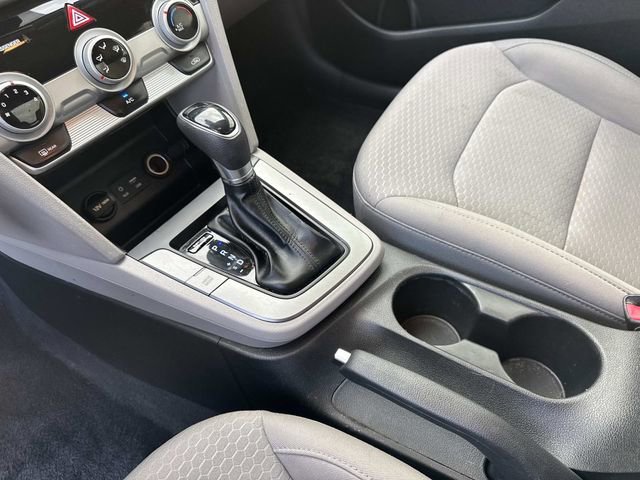 Used 2019 Hyundai Elantra SEL image 30