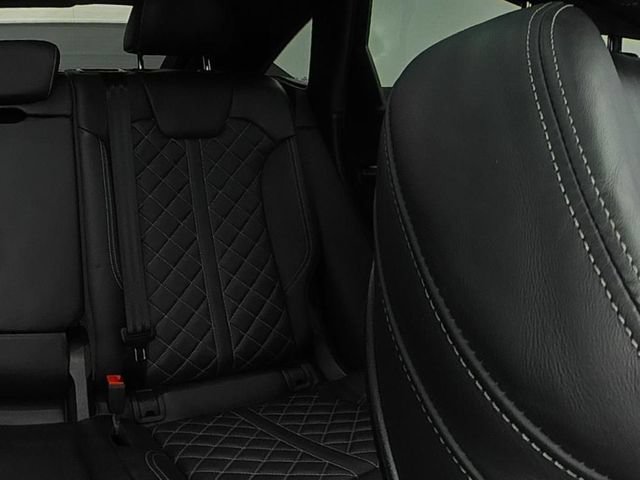 Used 2023 Audi SQ5 Prestige w/ Prestige Package AWD/4WD image 28