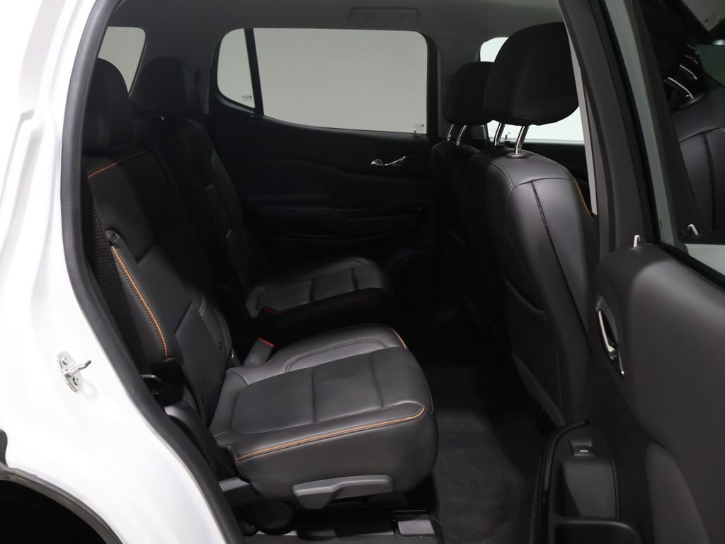 Used 2023 GMC Acadia AT4 w/ Technology Package image 23