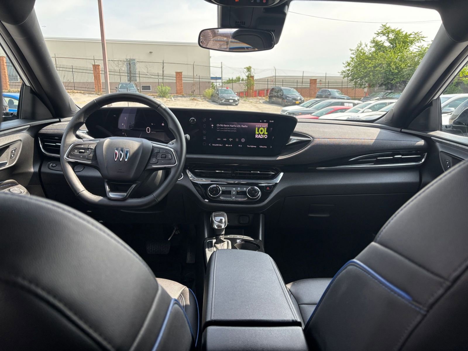 Used 2025 Buick Envista Sport Touring FWD image 28