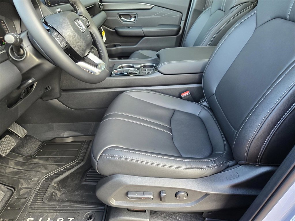 New 2026 Honda Pilot Touring image 26