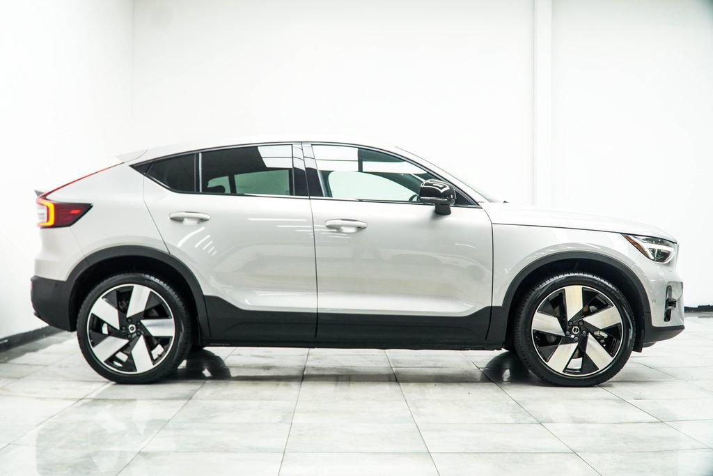 Used 2023 Volvo C40 P8 Recharge Ultimate AWD/4WD image 8