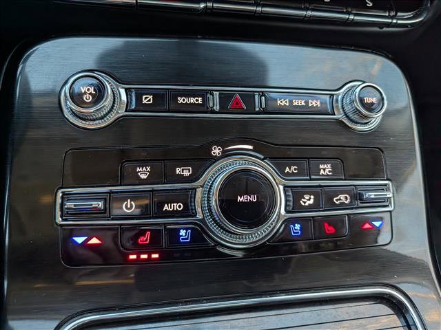 Used 2022 Lincoln Nautilus Reserve w/ Equipment Group 202A image 37