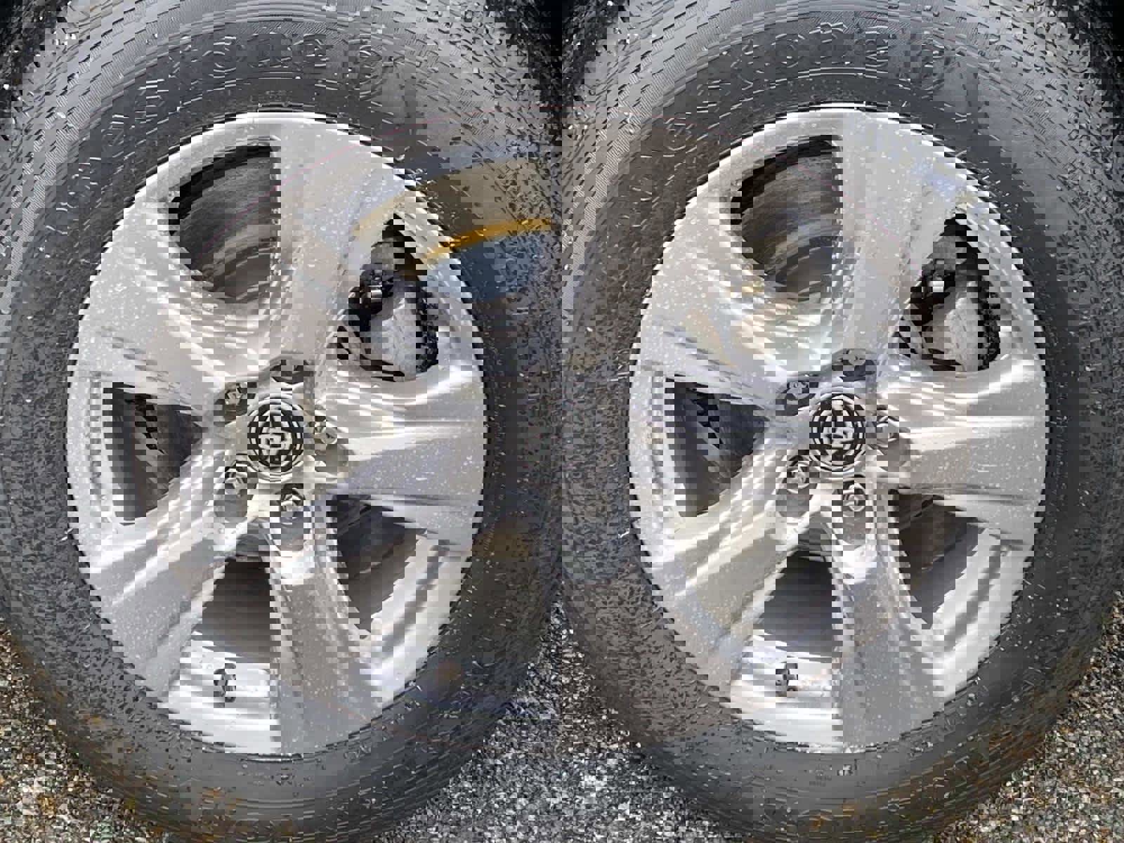 Used 2023 Toyota RAV4 XLE w/ Convenience Package image 30