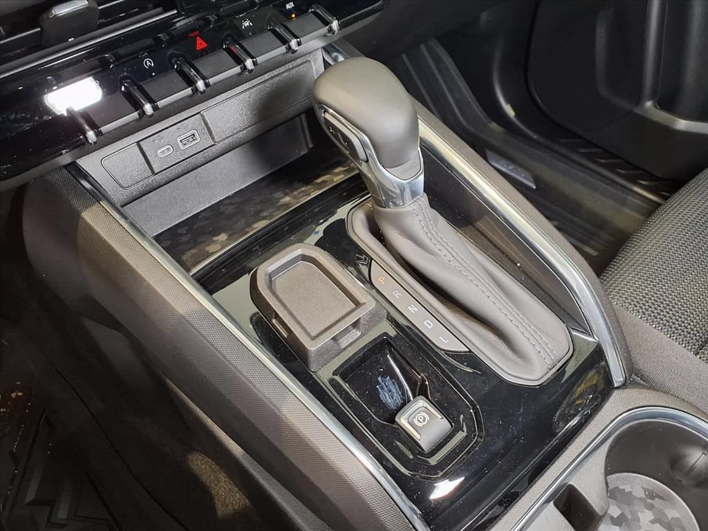 Used 2026 GMC Canyon Elevation w/ Convenience Package RWD image 19
