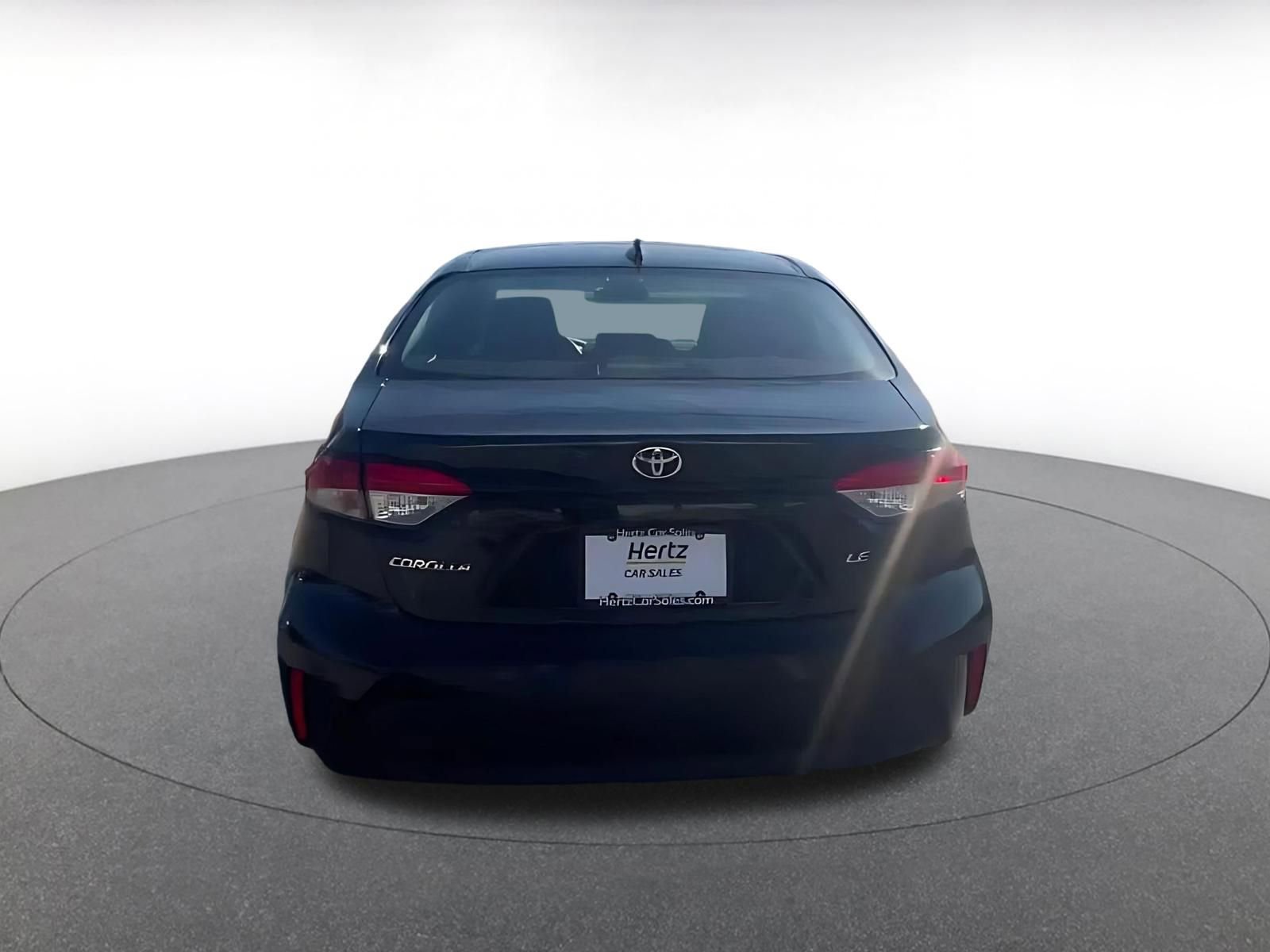 Used 2025 Toyota Corolla LE image 12