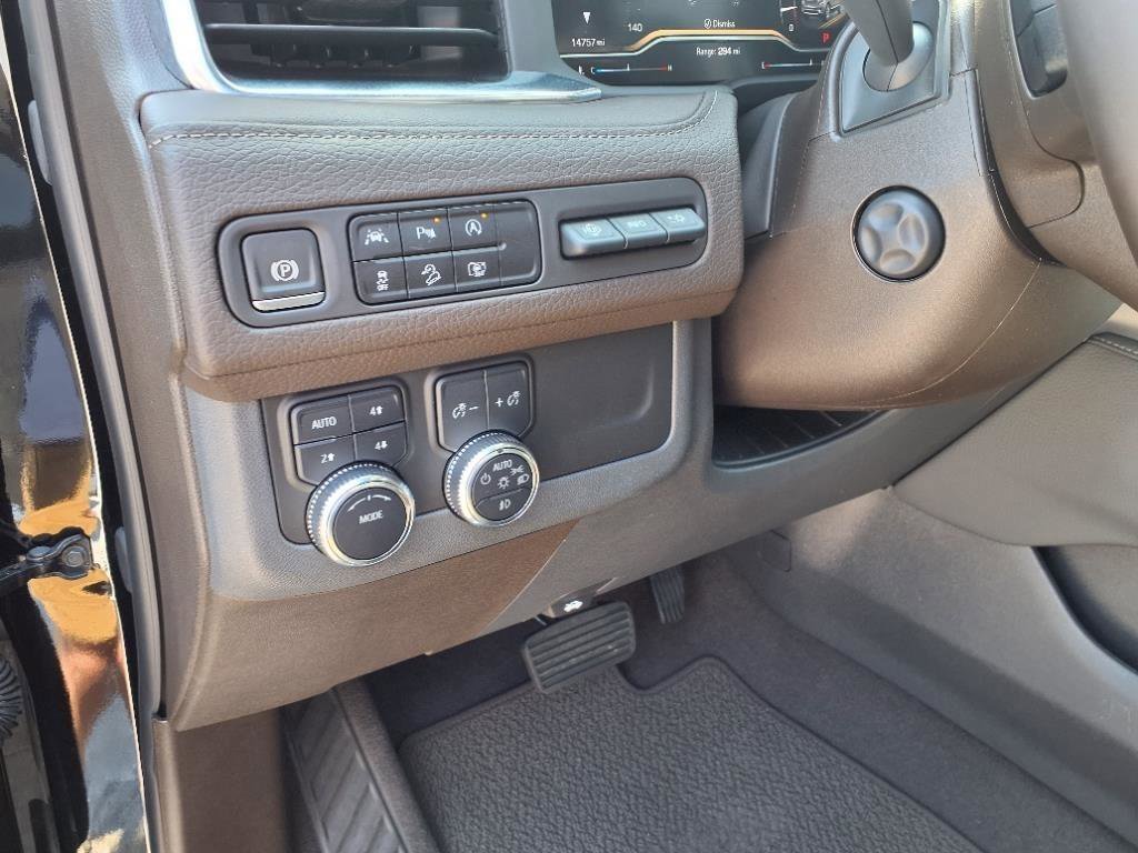 Used 2024 GMC Yukon Denali image 11