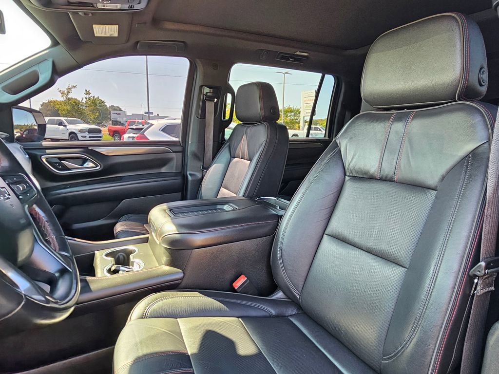 Used 2021 Chevrolet Suburban RST image 12