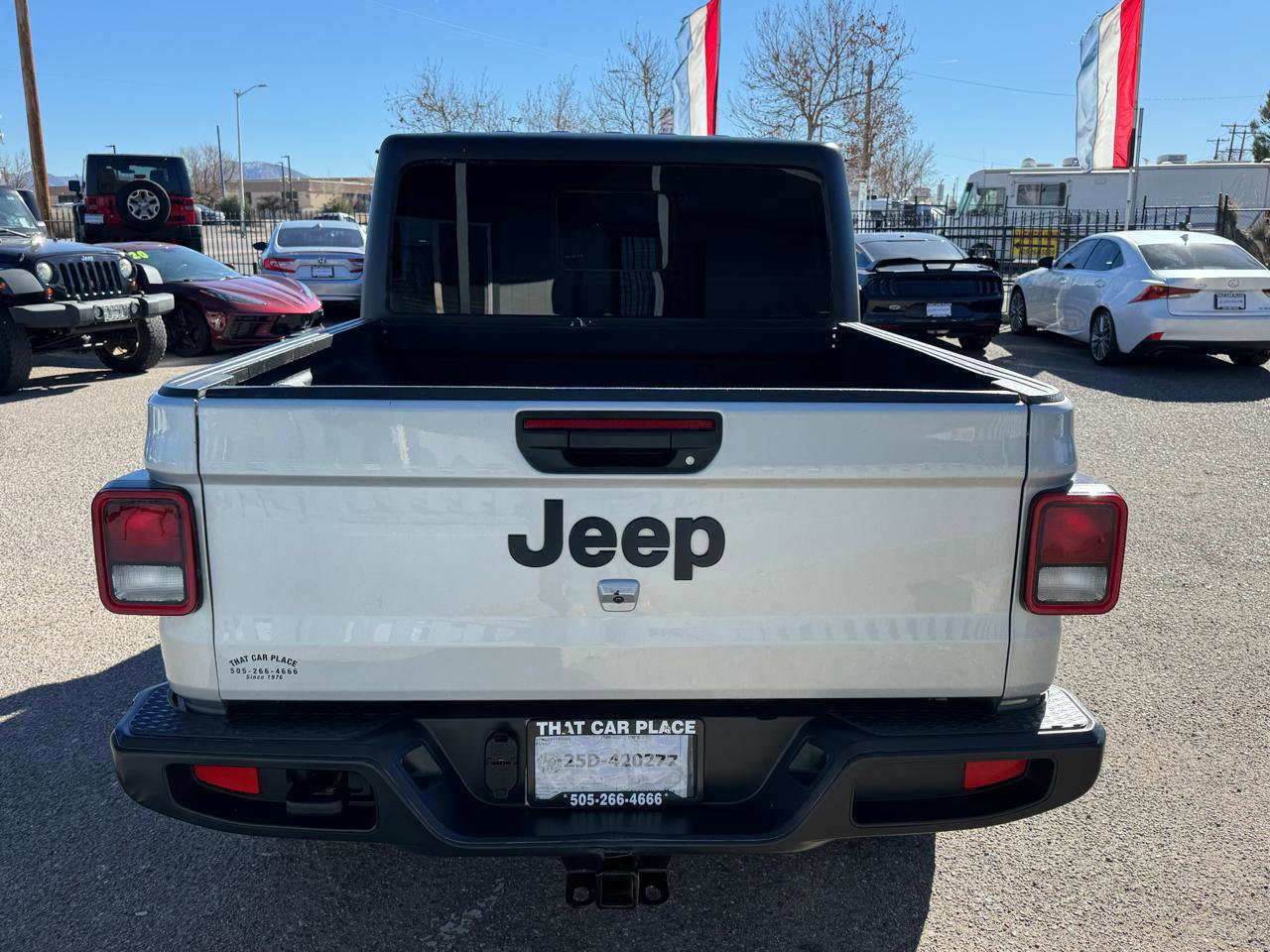 Used 2023 Jeep Gladiator Sport w/ Trailer Tow Package image 7