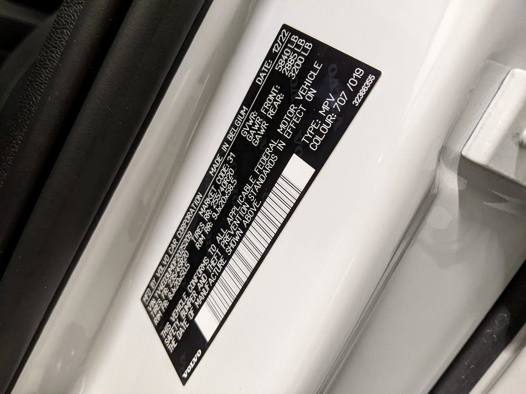 Certified 2023 Volvo XC40 Recharge Ultimate image 30