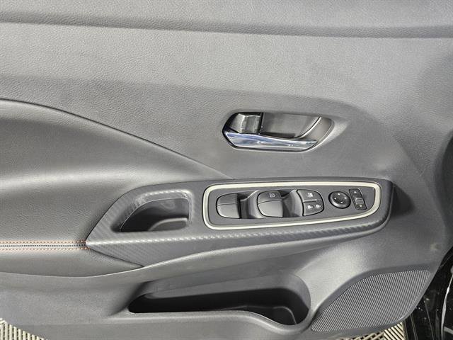 New 2025 Nissan Versa SR image 36