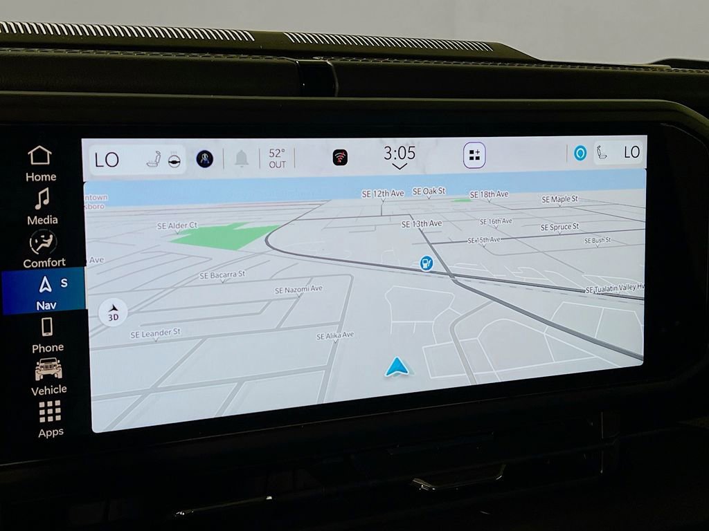 Used 2024 Jeep Wrangler Unlimited Sahara w/ Technology Group image 12