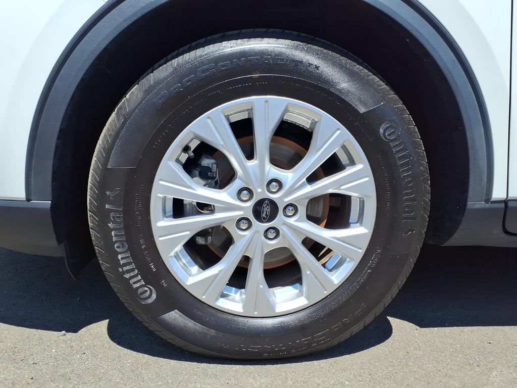 Used 2023 Ford Escape Active w/ Tech Pack #1 AWD/4WD image 11