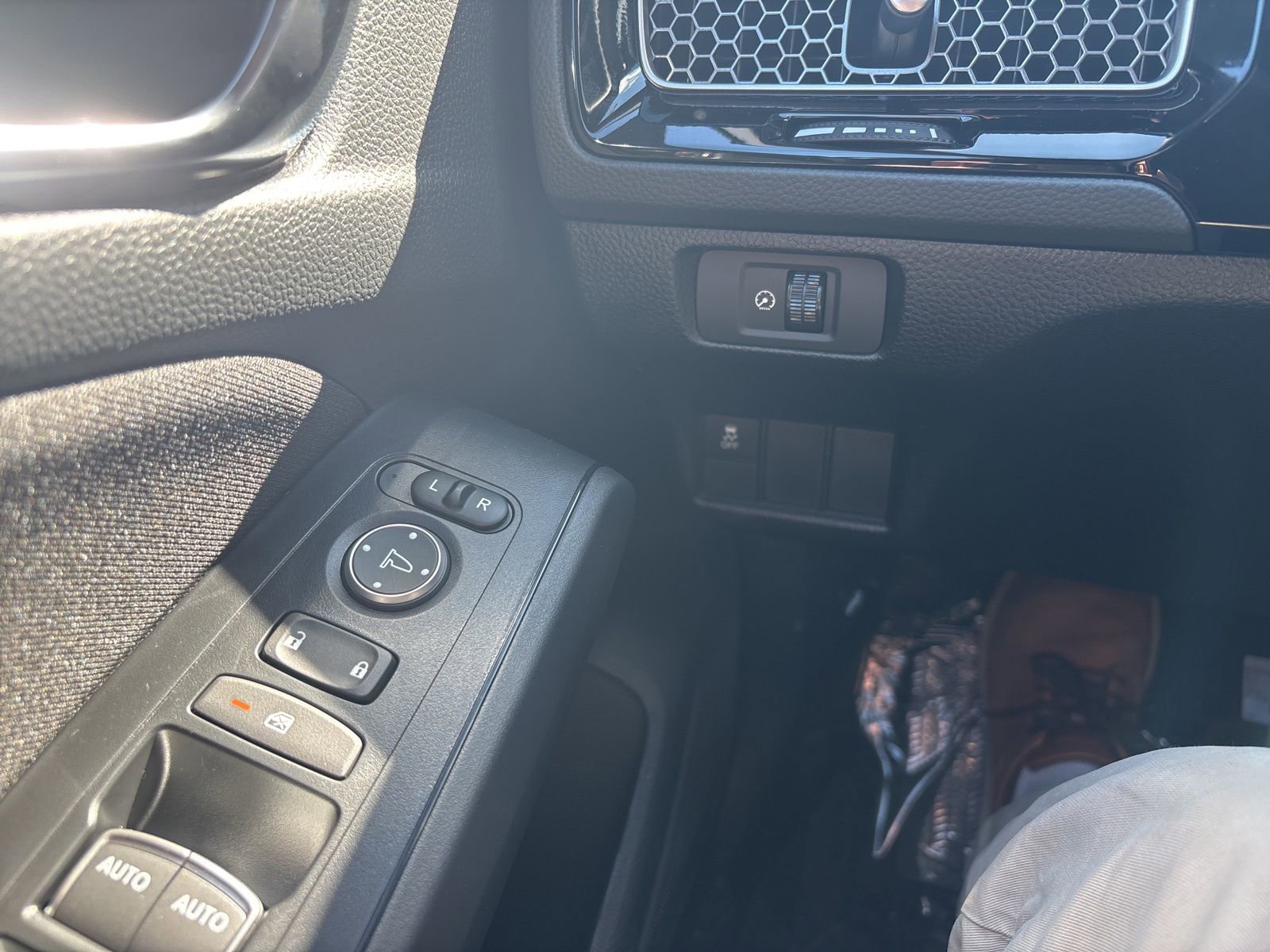 New 2026 Honda Civic Sport image 17