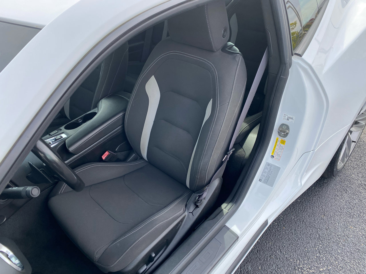 Used 2017 Chevrolet Camaro LT w/ RS Package image 13