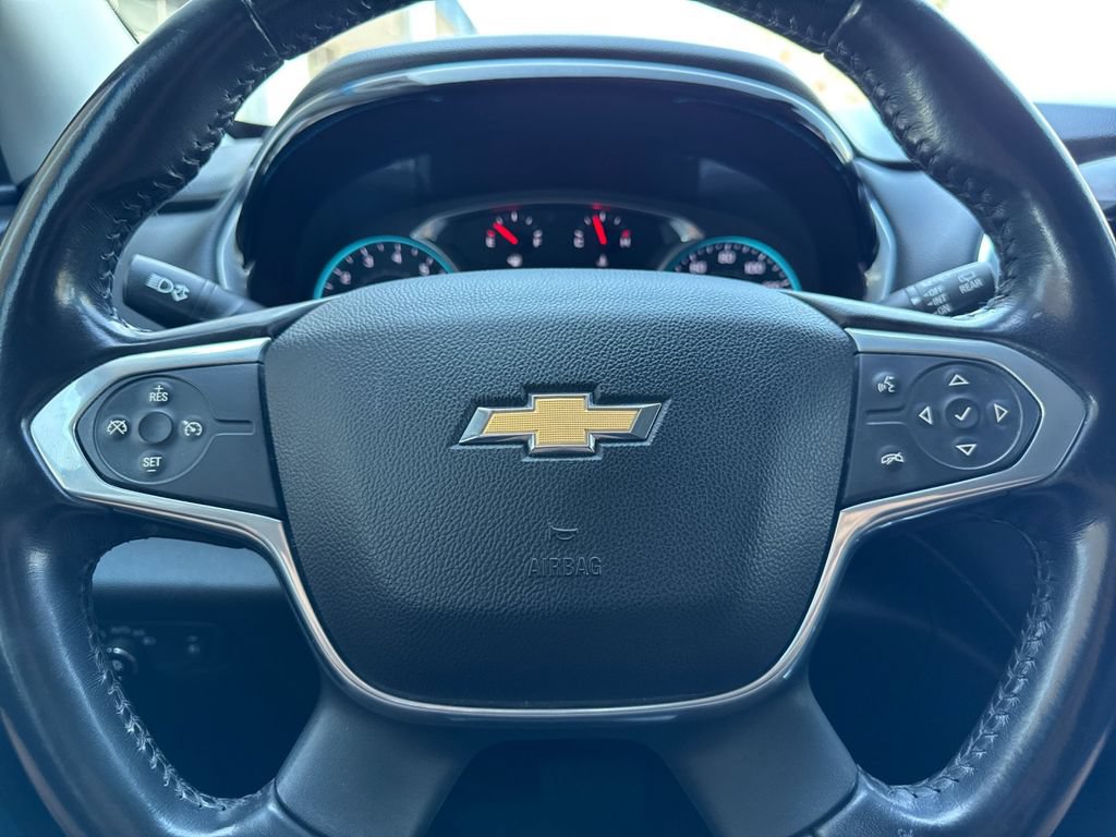 Used 2021 Chevrolet Traverse LT FWD image 26