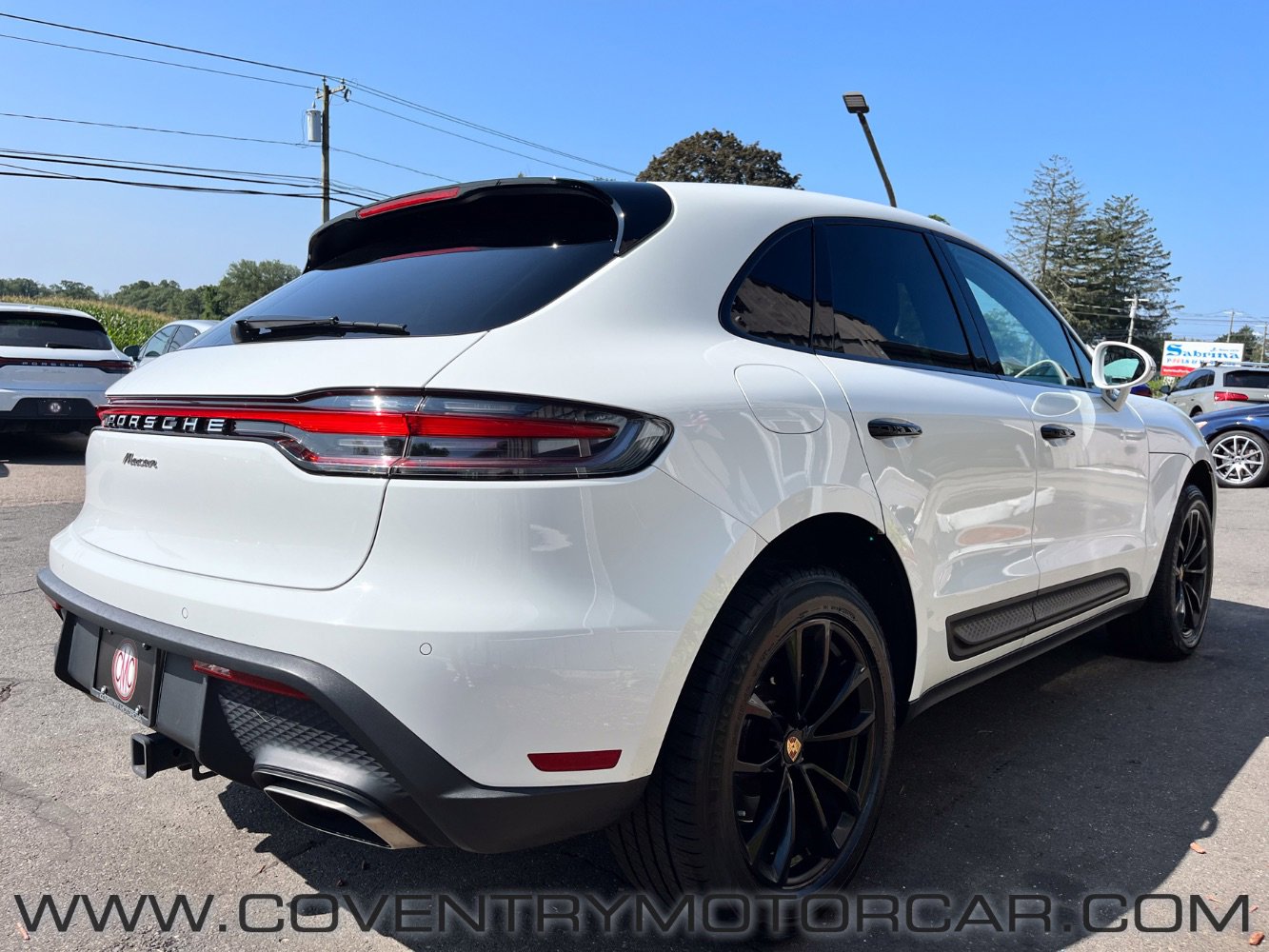 Used 2022 Porsche Macan image 5