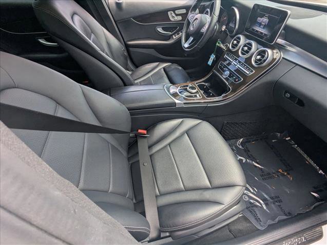 Used 2017 Mercedes-Benz C 300 4MATIC Sedan image 17
