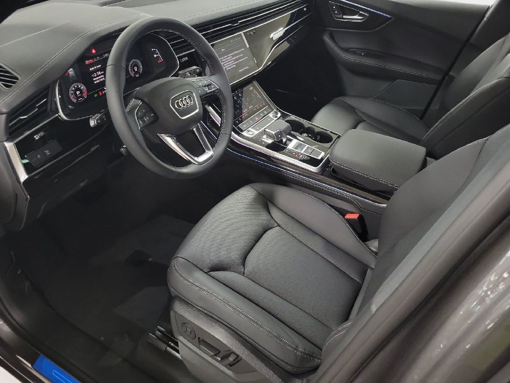 New 2026 Audi Q7 2.0T Premium Plus AWD/4WD image 18