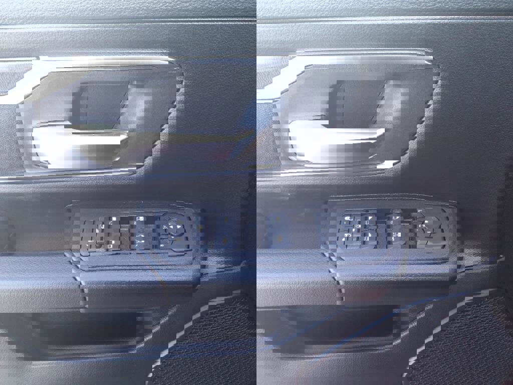 New 2025 RAM 1500 Big Horn image 12