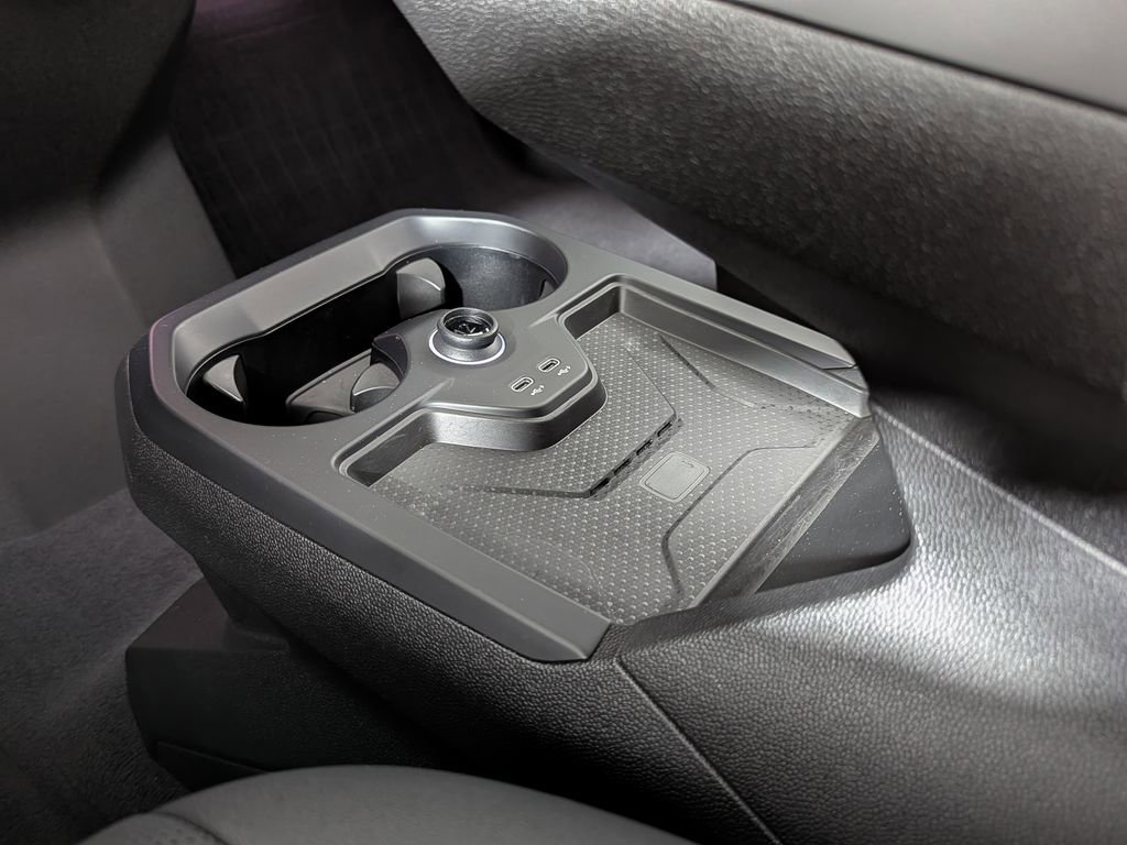 Certified 2023 BMW iX M60 w/ Executive Package image 44