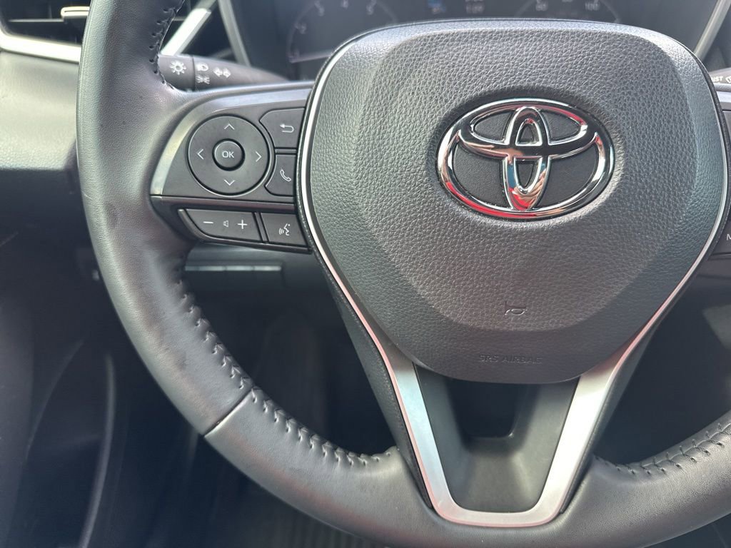 Certified 2025 Toyota Corolla SE FWD image 14