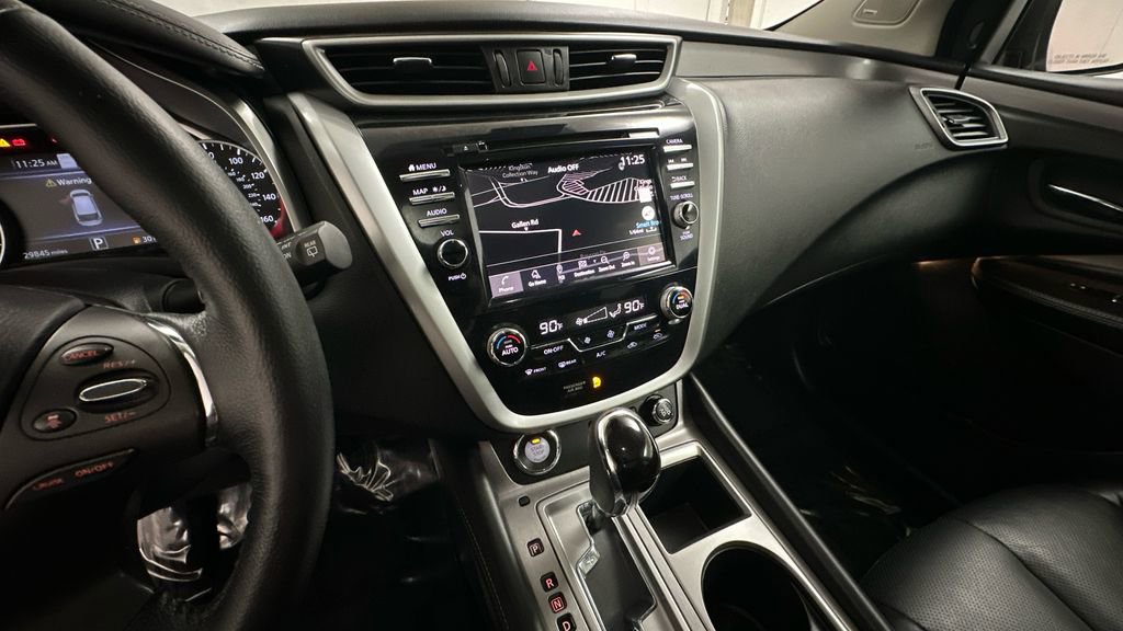 Used 2022 Nissan Murano SL w/ SL Moonroof Package image 14