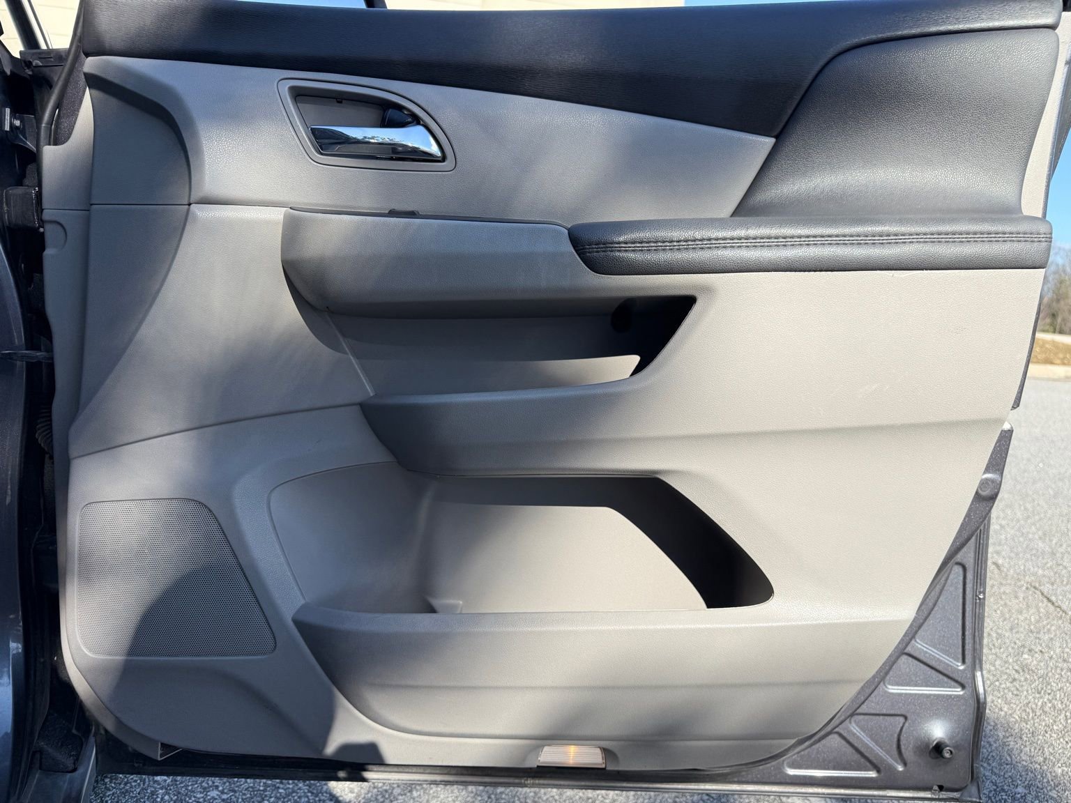 Used 2016 Honda Odyssey SE image 44