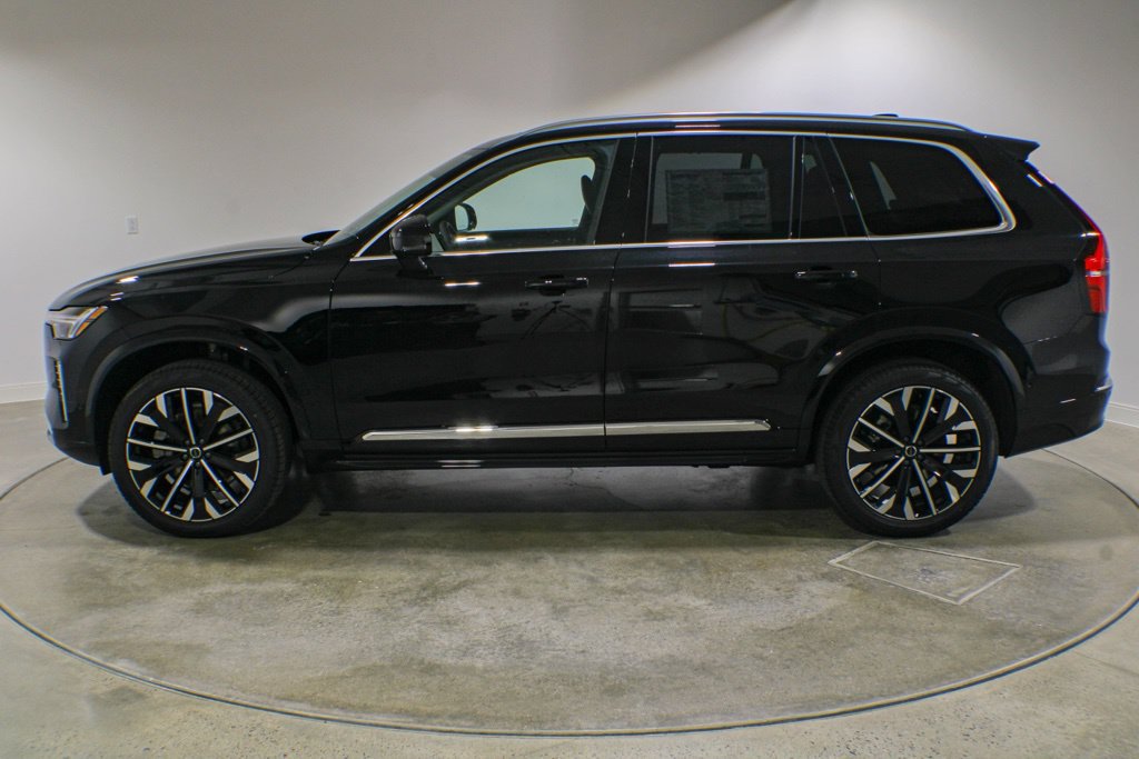 New 2026 Volvo XC90 B6 Plus w/ Protection Package AWD/4WD image 2
