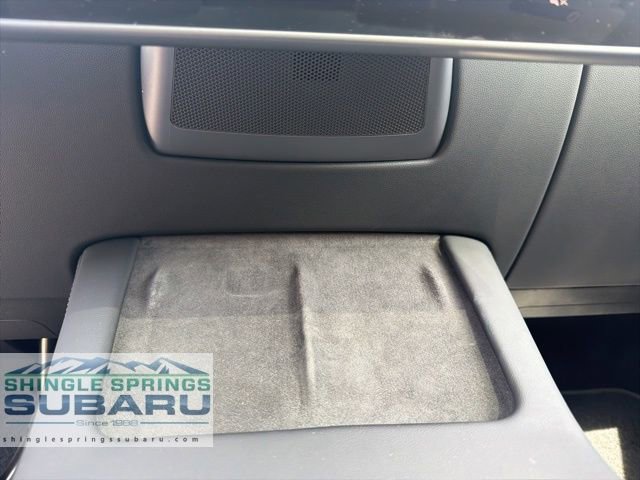 Used 2023 Tesla Model Y Long Range image 38