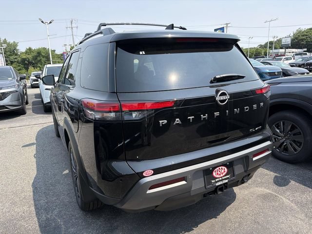 New 2026 Nissan Pathfinder SL w/ SL Premium Package (P04) AWD/4WD image 7