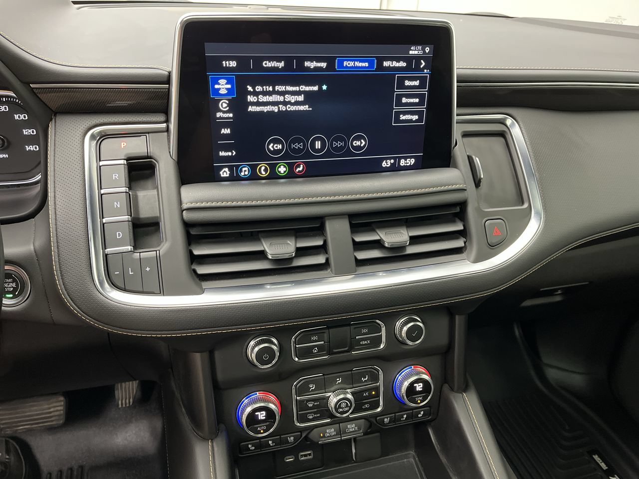 Certified 2021 GMC Yukon XL AT4 w/ Technology Package AWD/4WD image 19