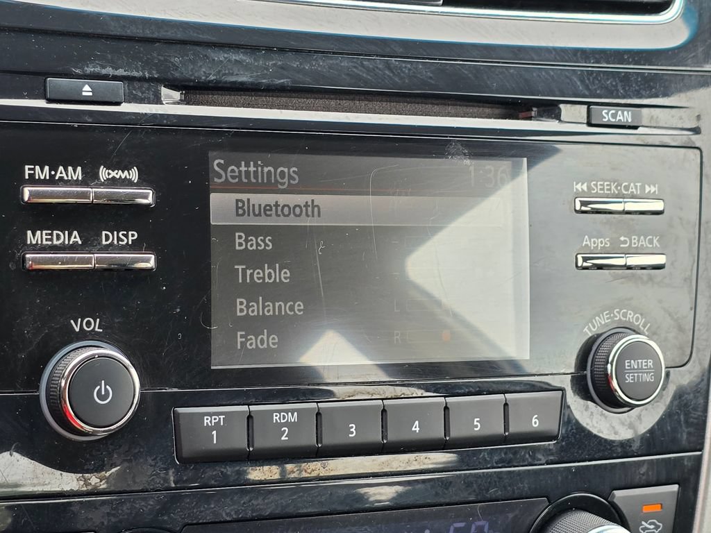 Used 2015 Nissan Altima 2.5 SV FWD image 41