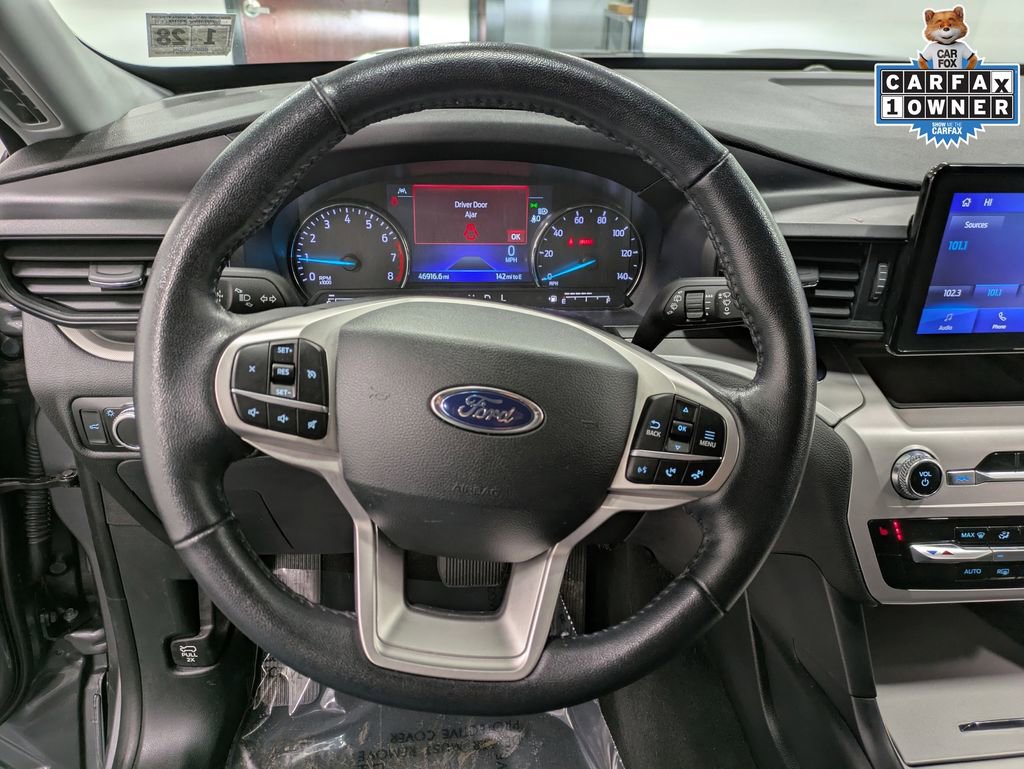 Used 2023 Ford Explorer XLT image 21