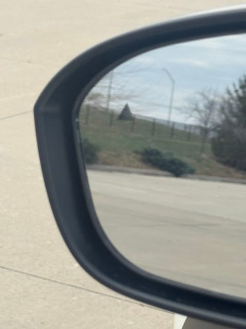 New 2025 Nissan Kicks SR w/ SR Premium Package image 16