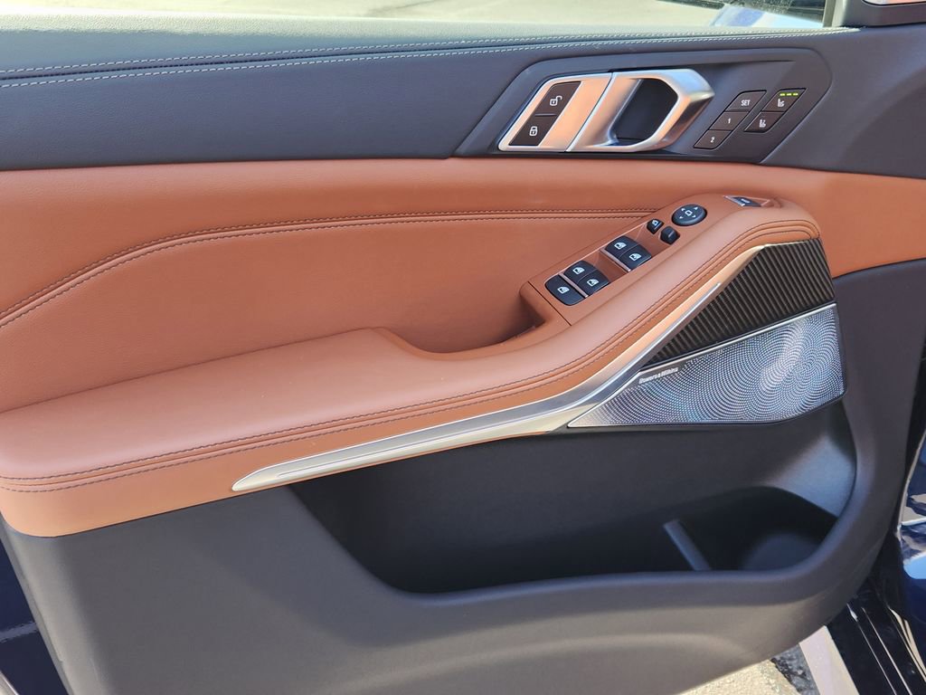 New 2026 BMW X5 M60i image 8