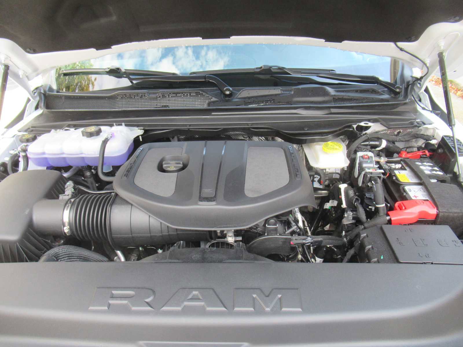 New 2026 RAM 1500 Express image 13