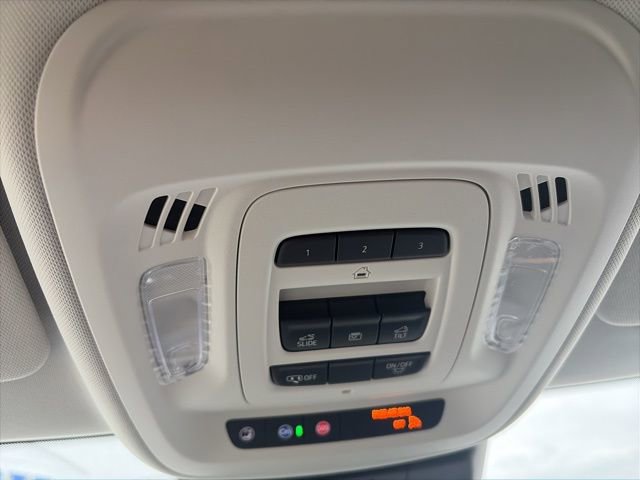 New 2026 Buick Envision Avenir image 25