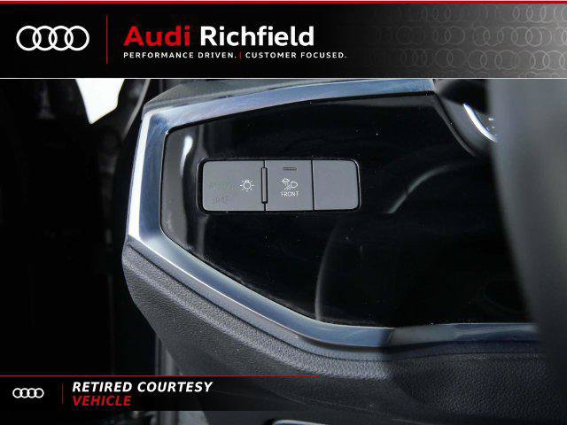 Certified 2025 Audi Q3 2.0T Premium w/ Convenience Package AWD/4WD image 19