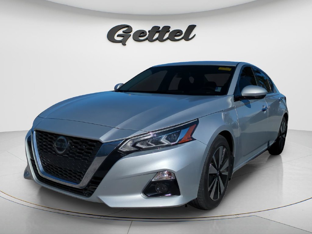 Certified 2020 Nissan Altima 2.5 SV FWD image 1