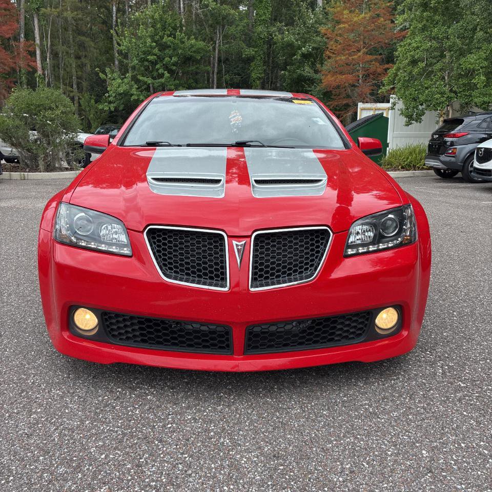 Used 2009 Pontiac G8 GT w/ Premium Package RWD image 2