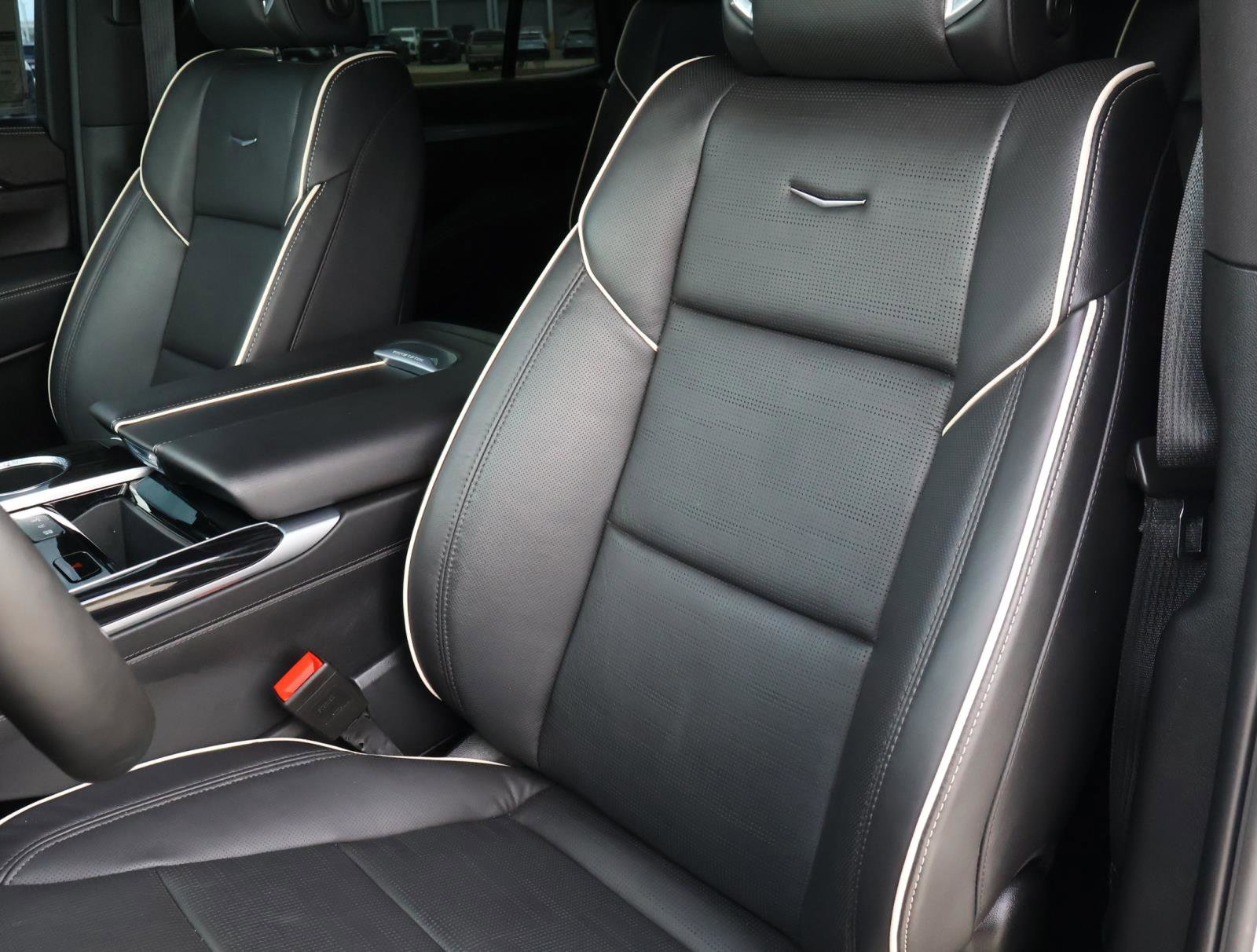 Certified 2025 Cadillac Escalade Sport w/ Touring Package image 20