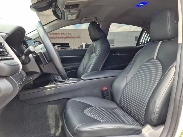 Used 2024 Toyota Camry SE w/ Convenience Package FWD image 15