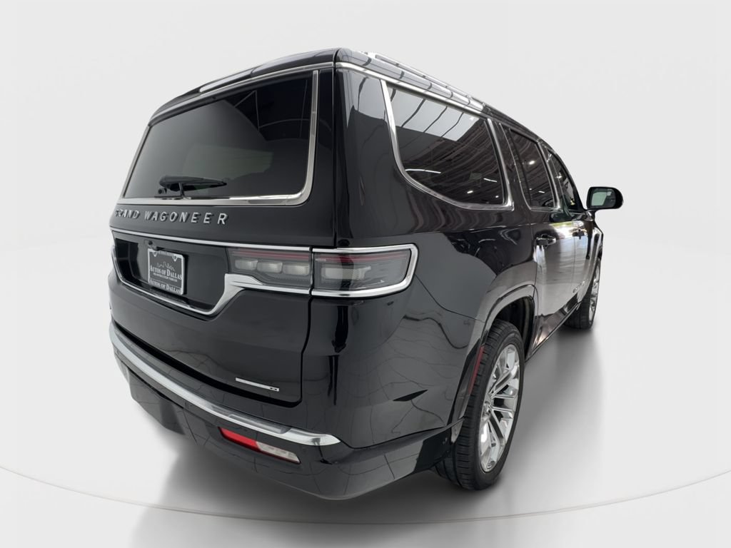 Used 2023 Jeep Grand Wagoneer Series II w/ Flexible Seating Group AWD/4WD image 8