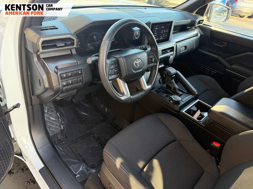 Used 2025 Toyota 4Runner SR5 image 31